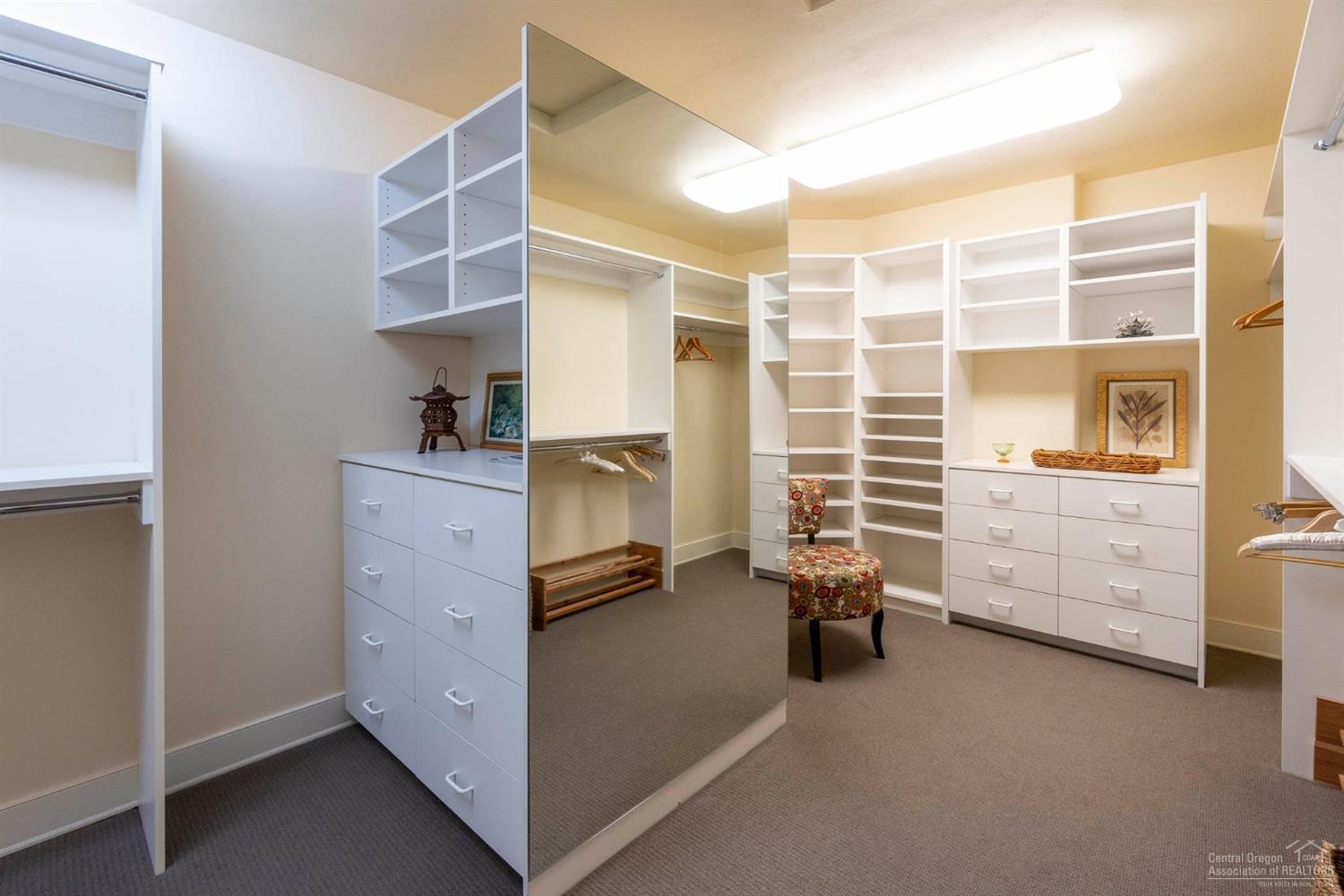 Broken Top - Residential