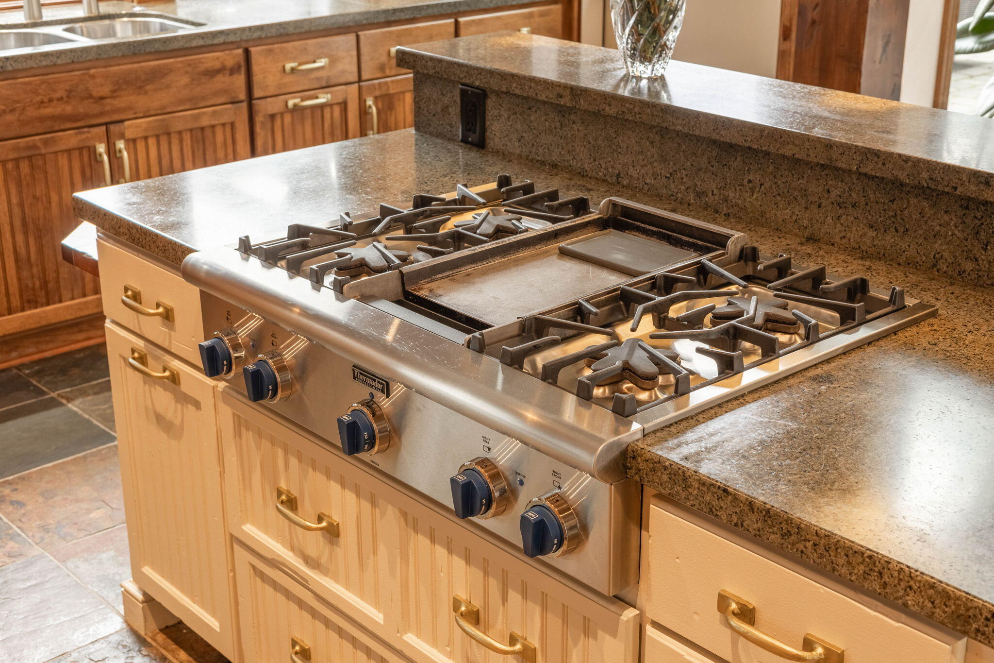 Three Pines - Residential