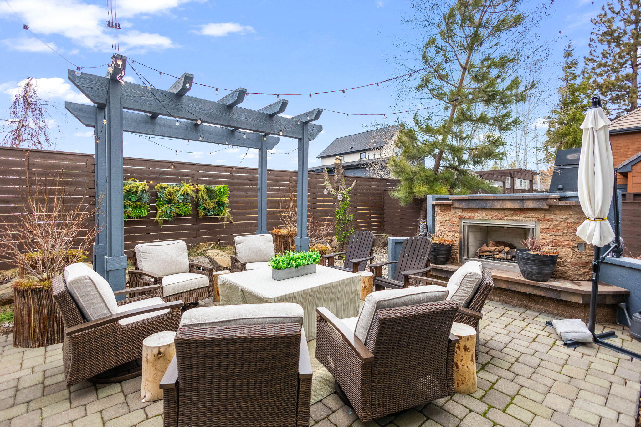 Three Pines - Residential