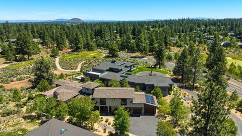 Tiny photo for 19372 Seaton Loop, Bend, OR 97702 (MLS # 220223379)