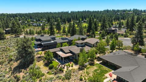 Tiny photo for 19372 Seaton Loop, Bend, OR 97702 (MLS # 220223379)