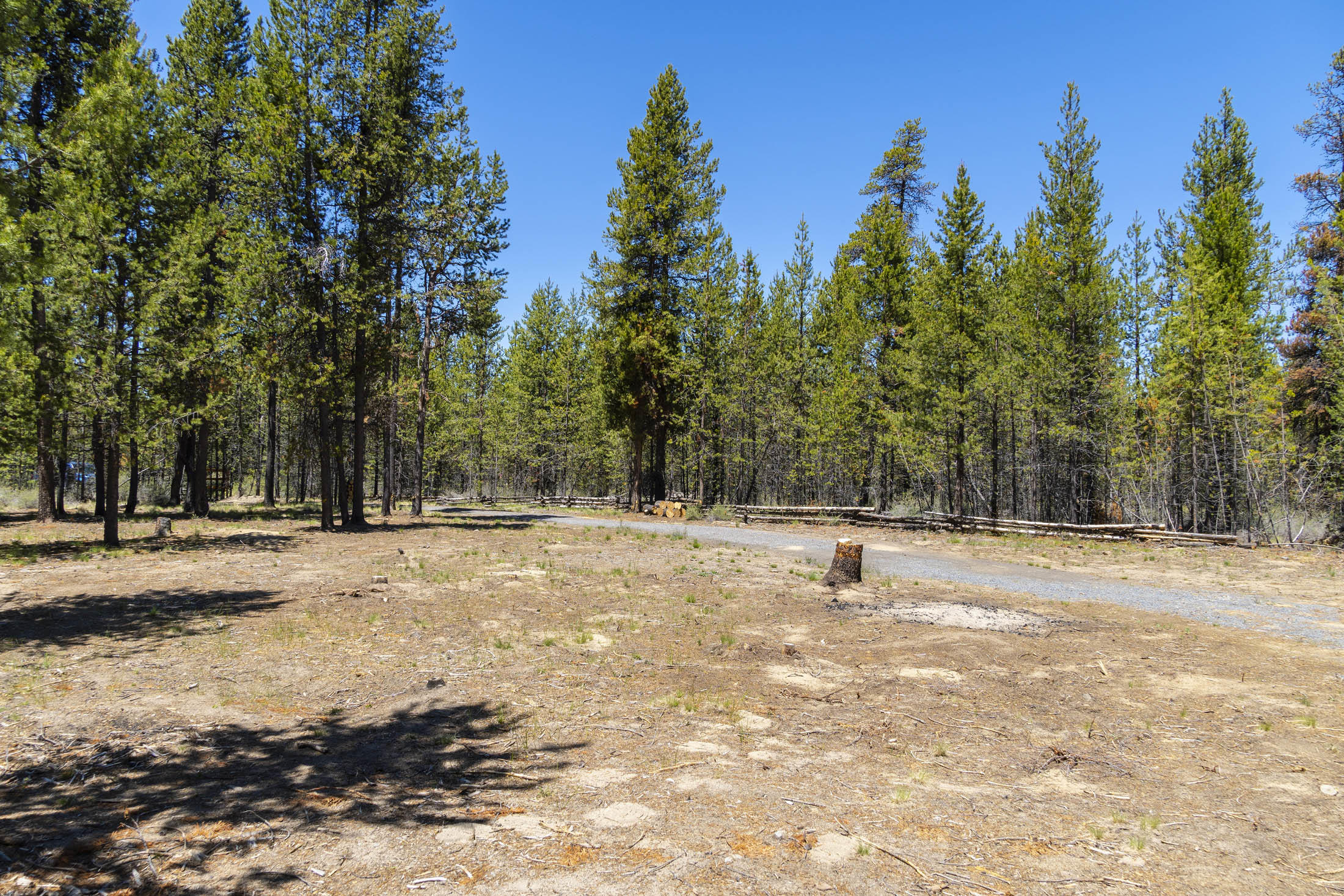 Lazy River West - Land