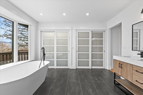 Tiny photo for 200 Timberlake Drive, Ashland, OR 97520 (MLS # 220215540)