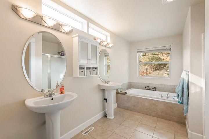 Hunter Heights - Residential