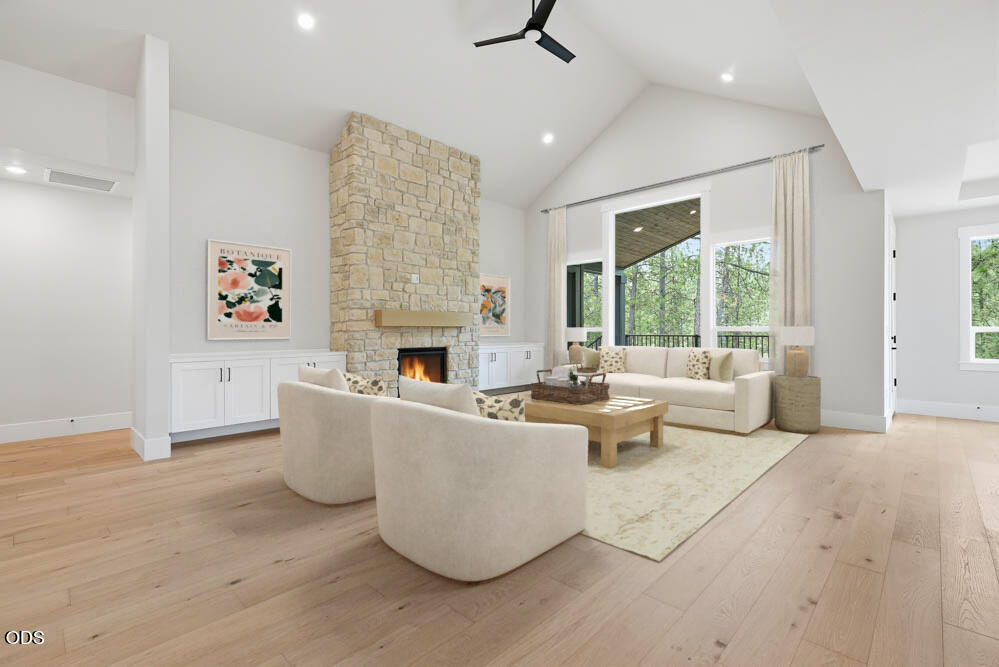 1337 NW Ochoa Drive