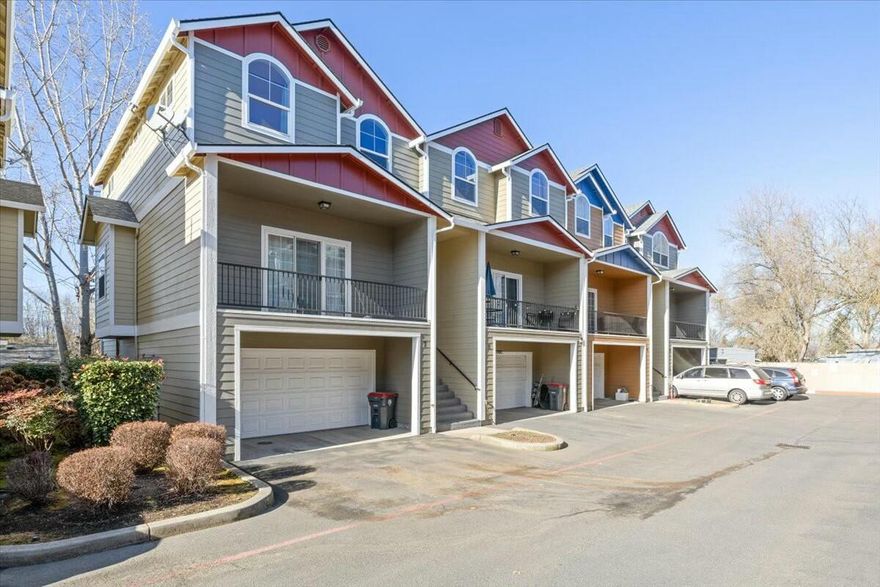 This light-filled and spacious end-unit townhouse sits in a quiet cul-de-sac near shopping and transportation. The first floor features low-maintenance laminate flooring and an open living area that flows into the kitchen. The open kitchen, with granite countertops, a breakfast bar, and dining space, will become everyone's favorite gathering spot. A deck off the great room provides the ideal space for grilling or relaxing. Upstairs, the three bedrooms feel big and bright, with high ceilings and oversized windows to let in lots of natural light. The primary bedroom features a walk-in closet and en suite bath. Storage is abundant--a kitchen pantry, linen closet, and oversized attached garage ensure you'll have plenty of space for your stuff. Low HOA fees cover exterior maintenance and landscaping for hassle-free living. All appliances included. Schedule your tour today!