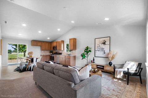 Tiny photo for 3718 Luchu Street, Medford, OR 97504 (MLS # 220216982)