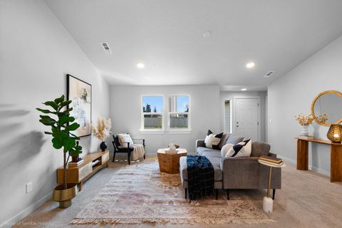 Tiny photo for 3718 Luchu Street, Medford, OR 97504 (MLS # 220216982)