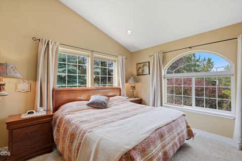 Tiny photo for 3500 NW Ivancovich Way, Redmond, OR 97756 (MLS # 220227029)
