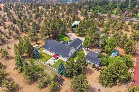 Tiny photo for 3500 NW Ivancovich Way, Redmond, OR 97756 (MLS # 220227029)