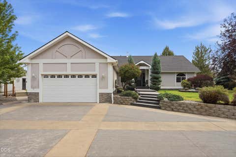 Photo of 3500 NW Ivancovich Way, Redmond, OR 97756 (MLS # 220227029)