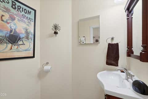 Tiny photo for 3500 NW Ivancovich Way, Redmond, OR 97756 (MLS # 220227029)