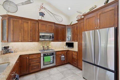 Tiny photo for 3500 NW Ivancovich Way, Redmond, OR 97756 (MLS # 220227029)