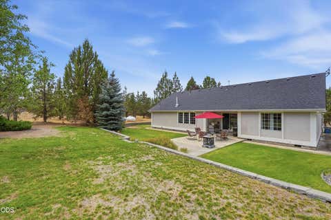 Tiny photo for 3500 NW Ivancovich Way, Redmond, OR 97756 (MLS # 220227029)