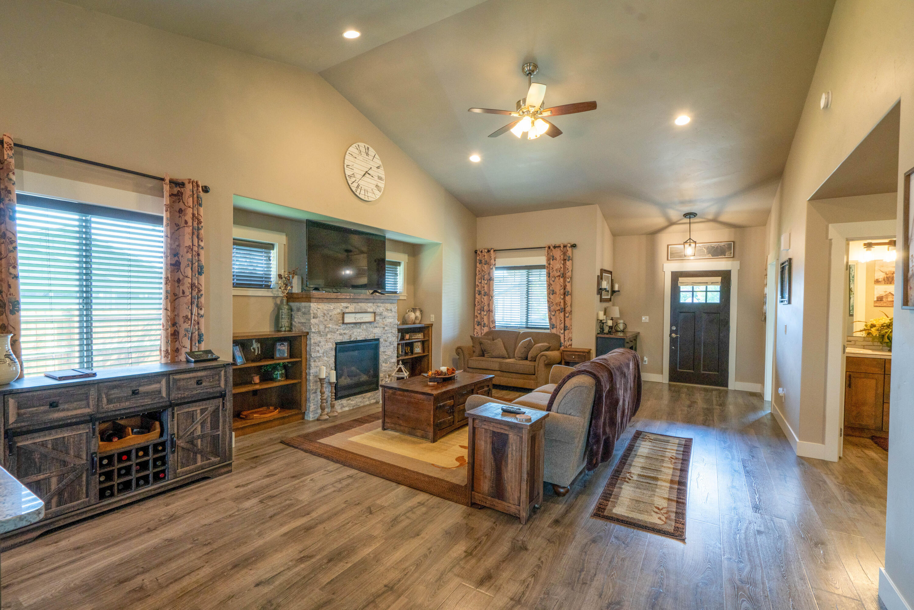 Ironhorse - Residential