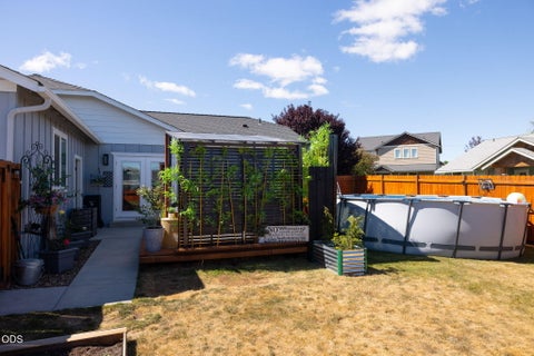 Tiny photo for 541 SW Sunrise Circle, Metolius, OR 97741 (MLS # 220224353)