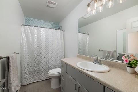 Tiny photo for 541 SW Sunrise Circle, Metolius, OR 97741 (MLS # 220224353)