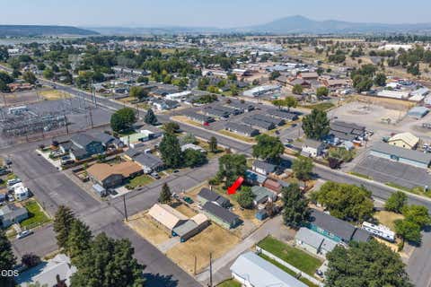 Tiny photo for 834 NW Ewen Street, Prineville, OR 97754 (MLS # 220227435)