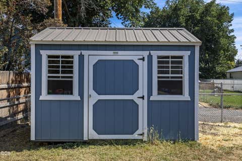 Tiny photo for 834 NW Ewen Street, Prineville, OR 97754 (MLS # 220227435)