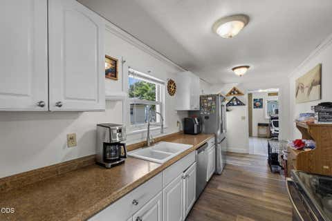 Tiny photo for 834 NW Ewen Street, Prineville, OR 97754 (MLS # 220227435)