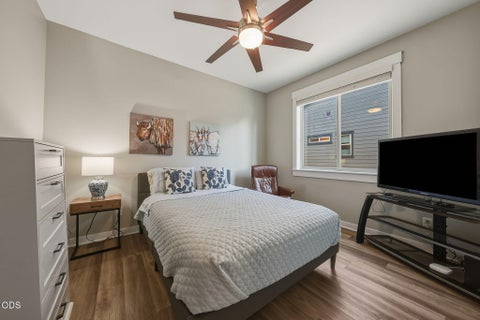 Tiny photo for 51953 Campfire Drive, La Pine, OR 97739 (MLS # 220228931)