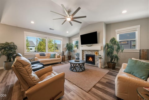 Tiny photo for 51953 Campfire Drive, La Pine, OR 97739 (MLS # 220228931)
