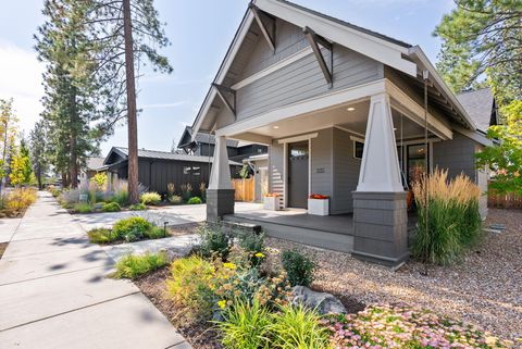 Tiny photo for 1185 NW Singleton Place, Bend, OR 97703 (MLS # 220212664)