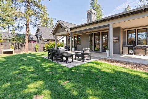 Tiny photo for 1185 NW Singleton Place, Bend, OR 97703 (MLS # 220212664)