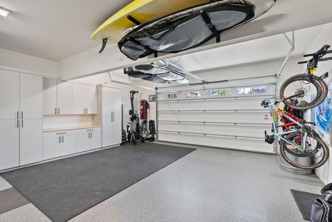 Tiny photo for 1185 NW Singleton Place, Bend, OR 97703 (MLS # 220212664)