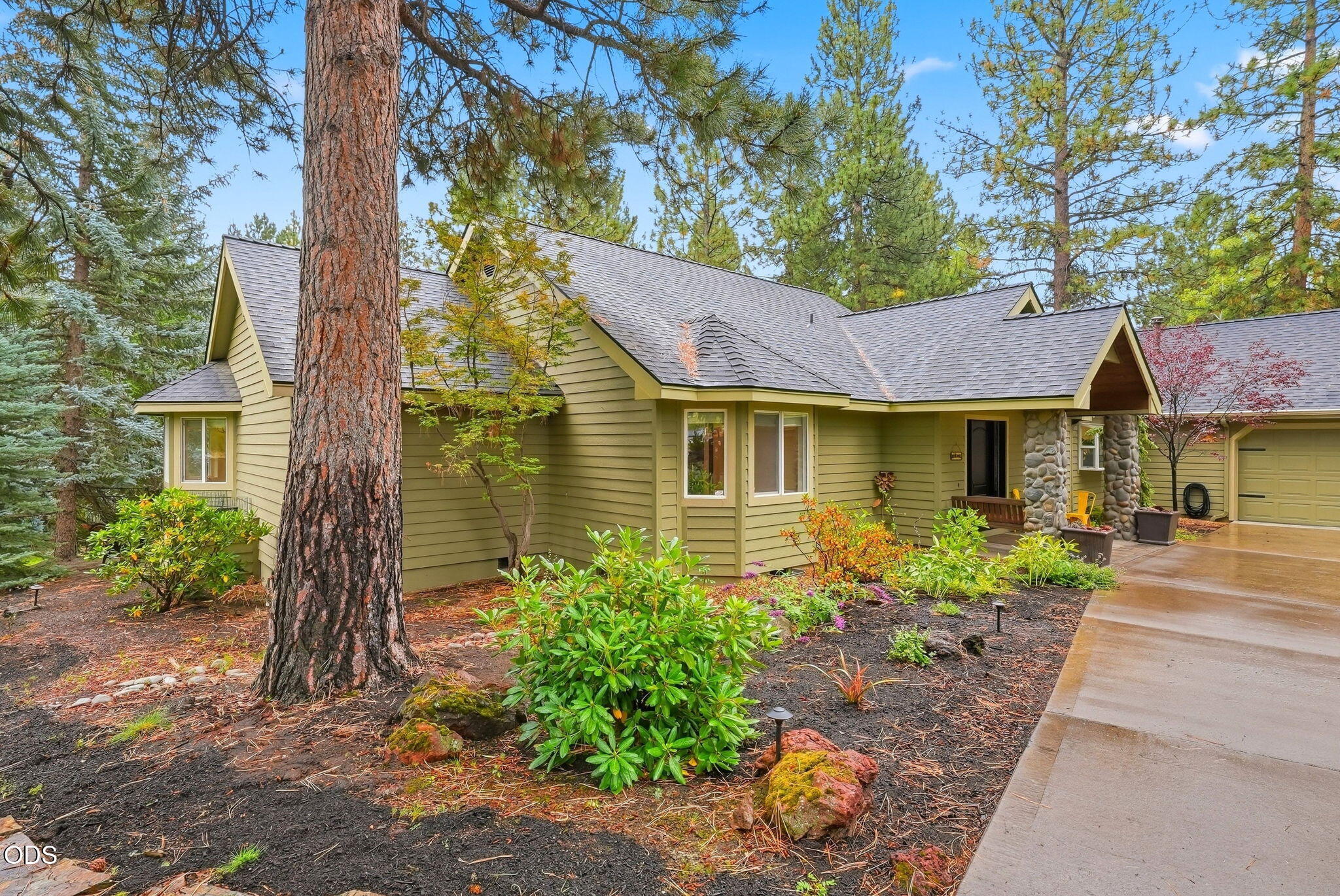 1267 NW Austin Court