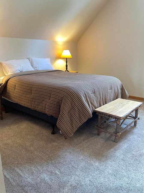 Tiny photo for 4631 Marsh Hawk Drive, Klamath Falls, OR 97601 (MLS # 220214215)