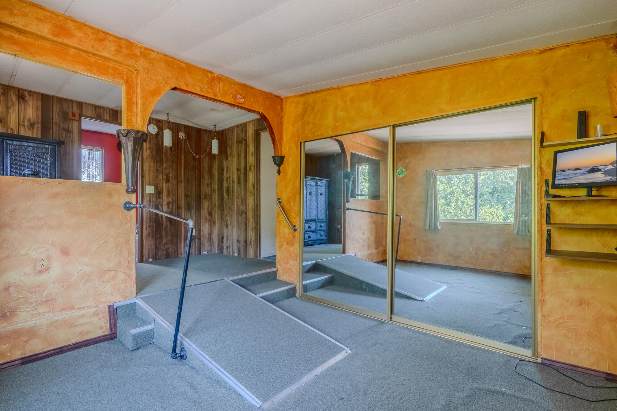 Aspens On The Creek - Residential