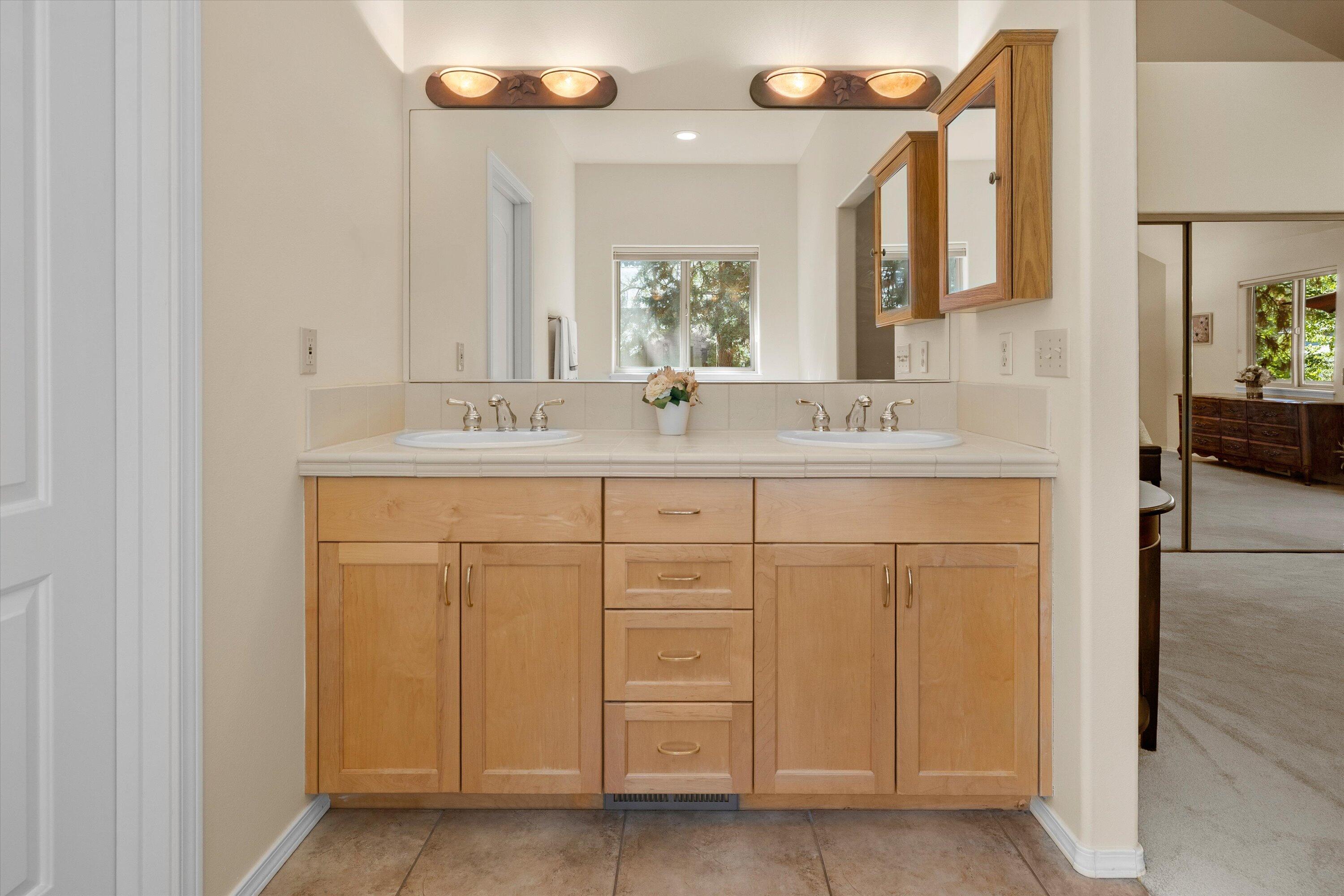 Awbrey Glen - Residential