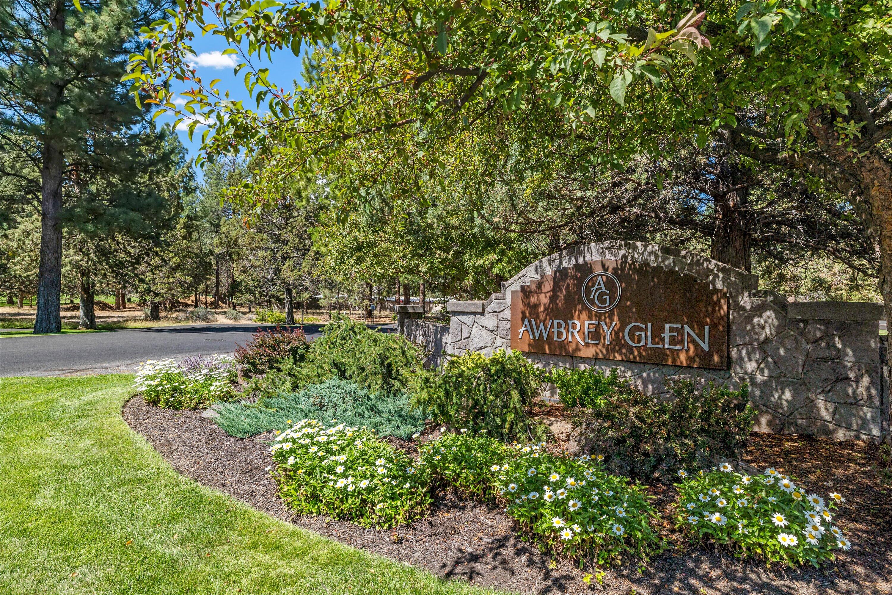 Awbrey Glen - Residential