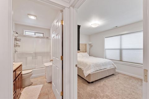 Tiny photo for 457 Elm Street, Phoenix, OR 97535 (MLS # 220219519)