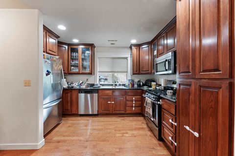 Tiny photo for 457 Elm Street, Phoenix, OR 97535 (MLS # 220219519)