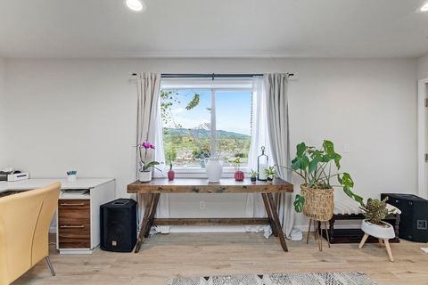 Tiny photo for 457 Elm Street, Phoenix, OR 97535 (MLS # 220219519)