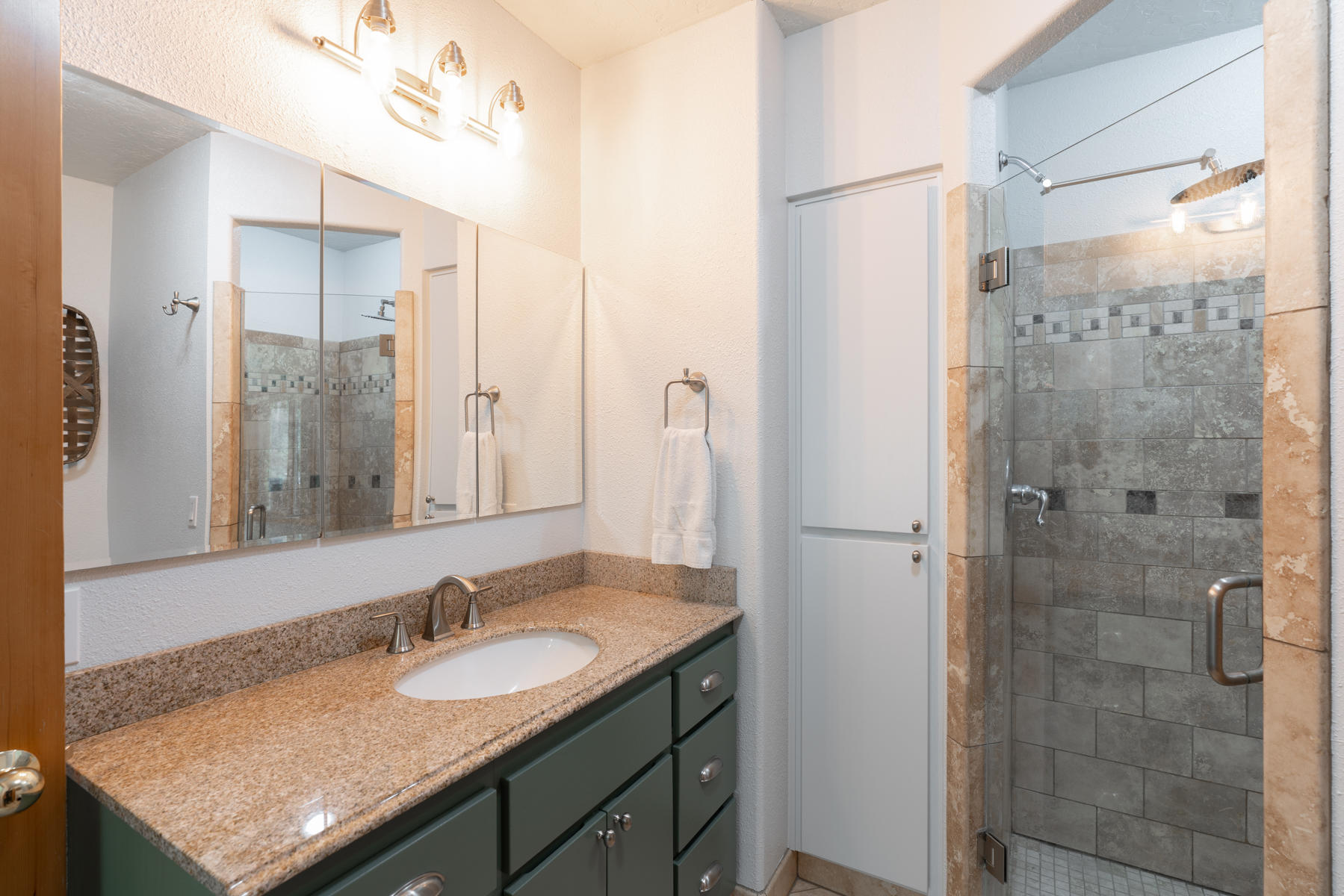 Drrh Trs - Residential