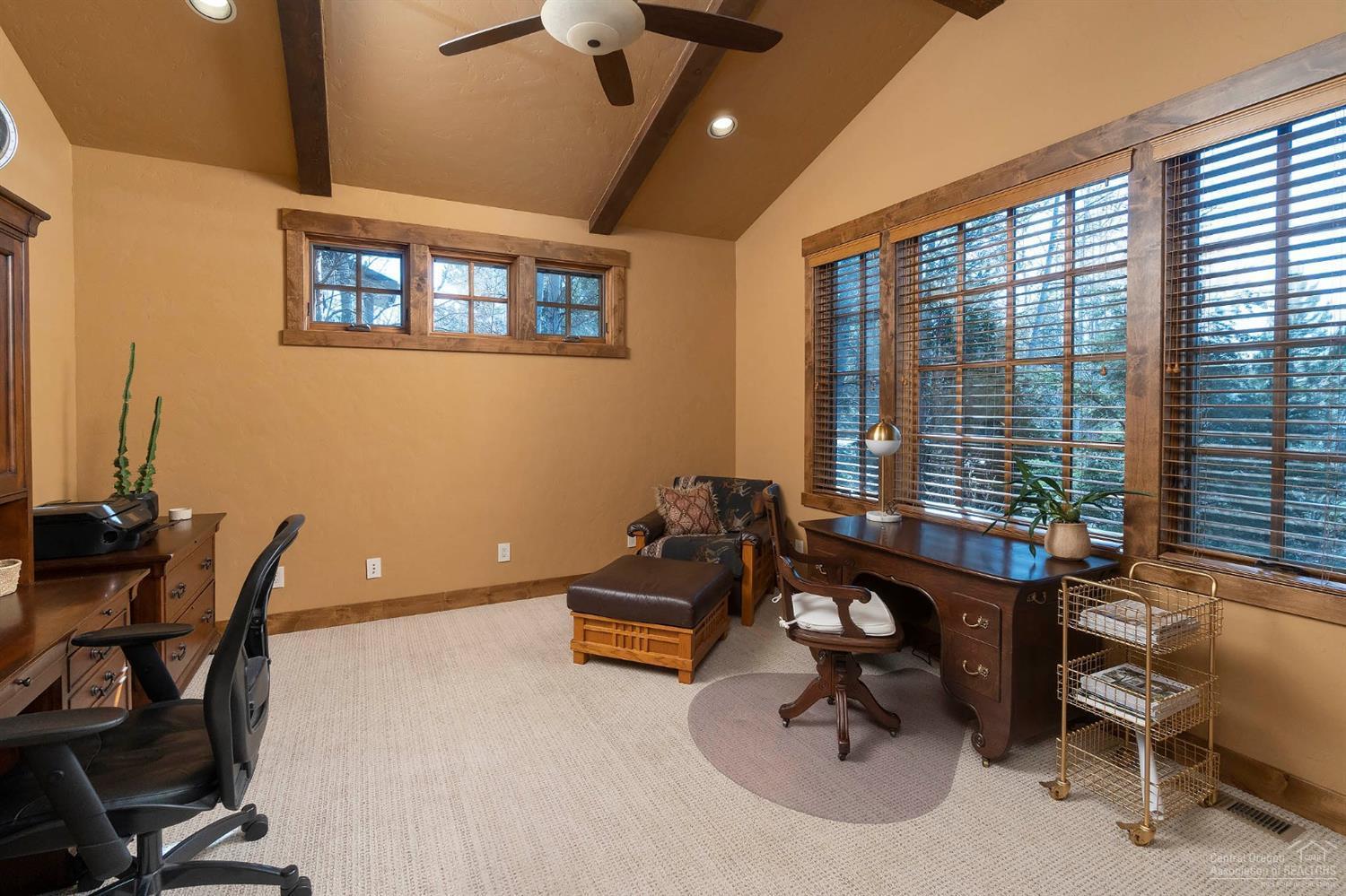 Broken Top - Residential