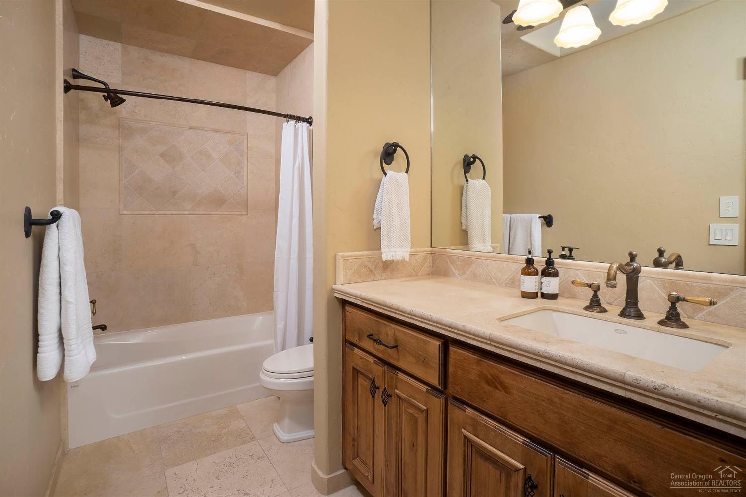 Broken Top - Residential