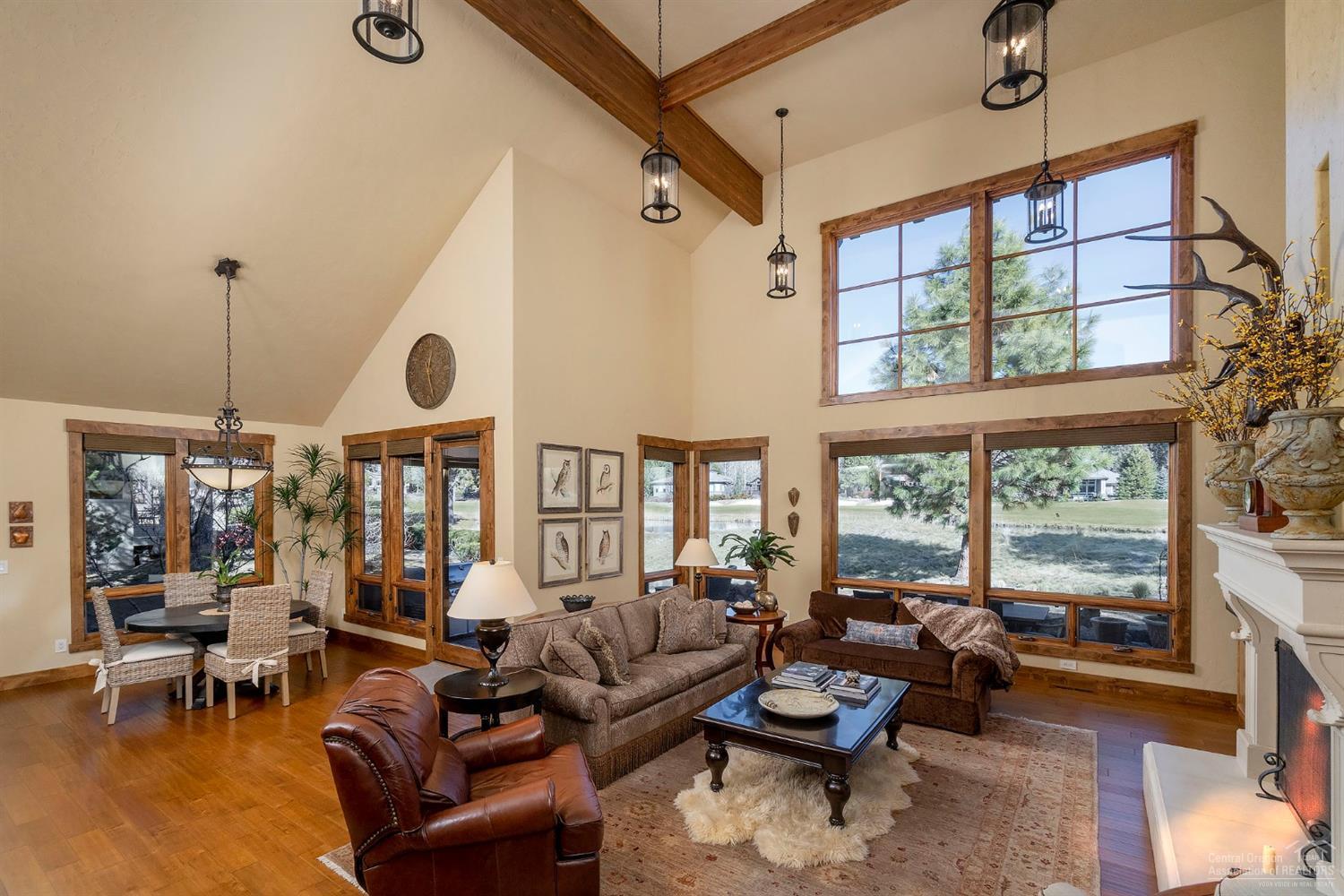 Broken Top - Residential