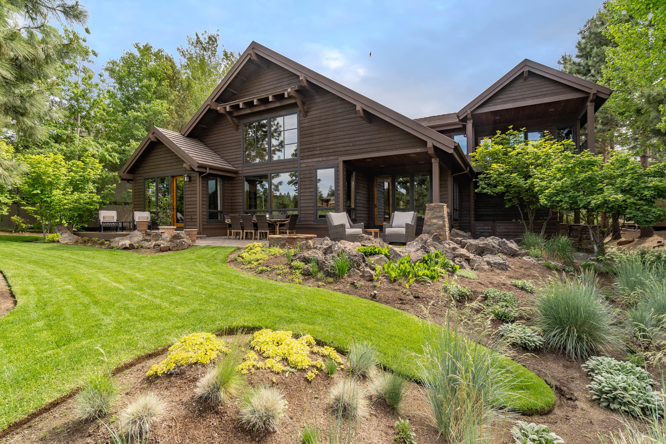 Broken Top - Residential