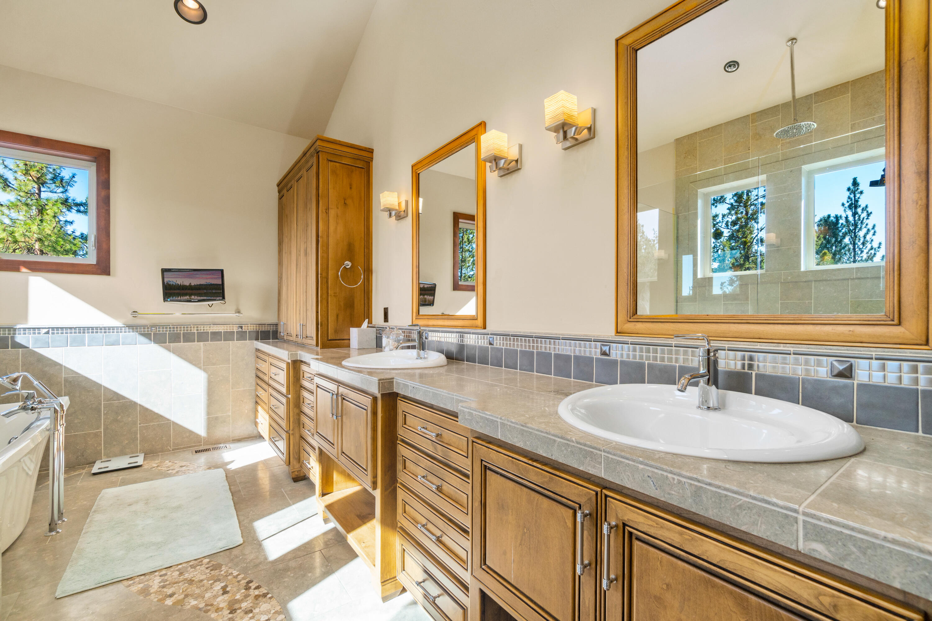 Awbrey Butte - Residential