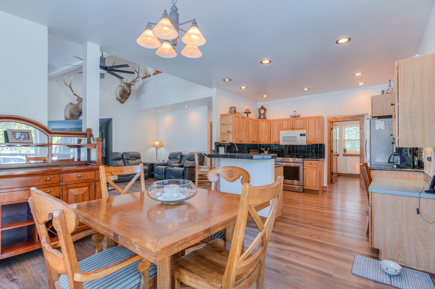 Fall River Estate - Residential