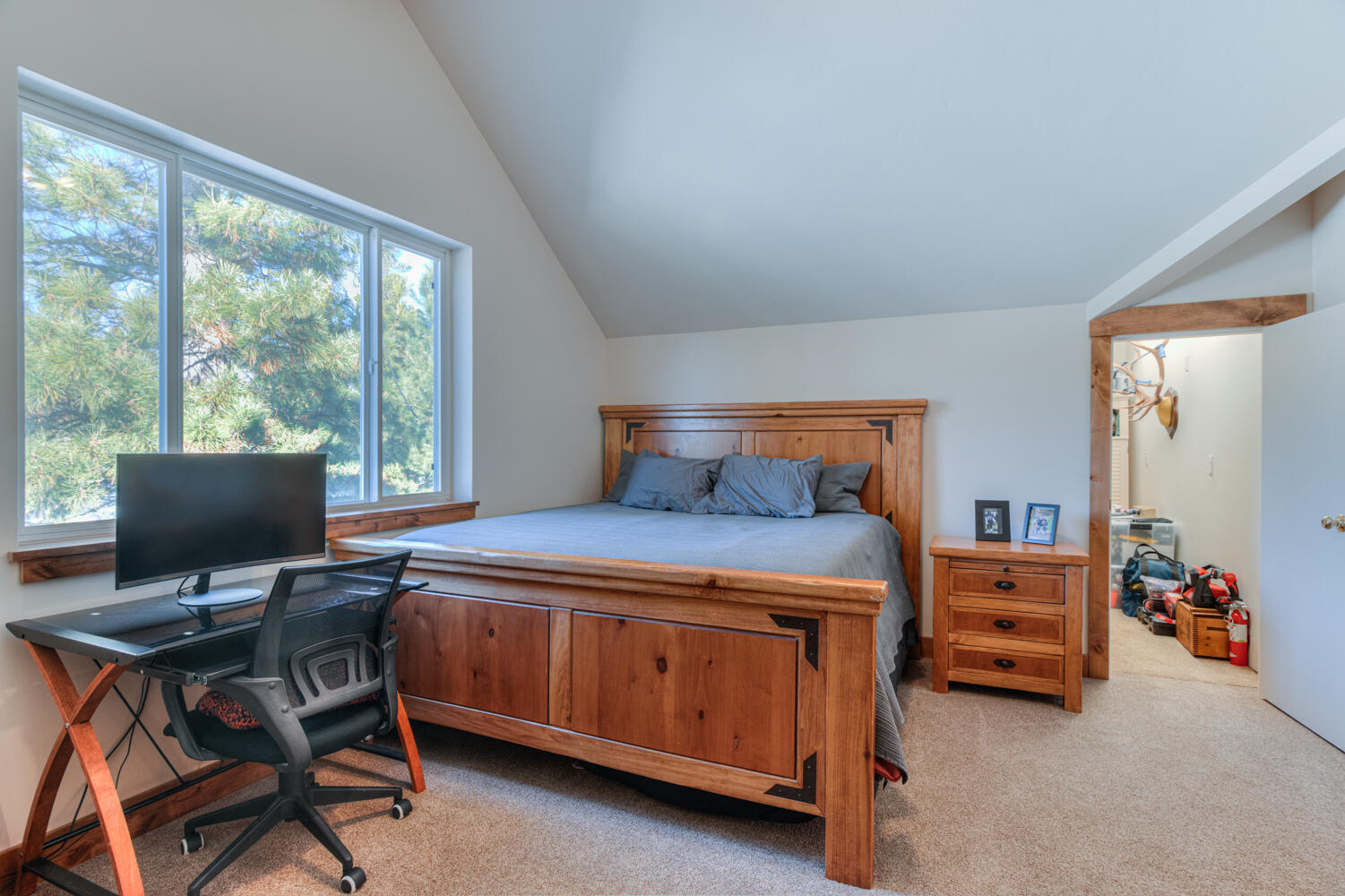 Fall River Estate - Residential