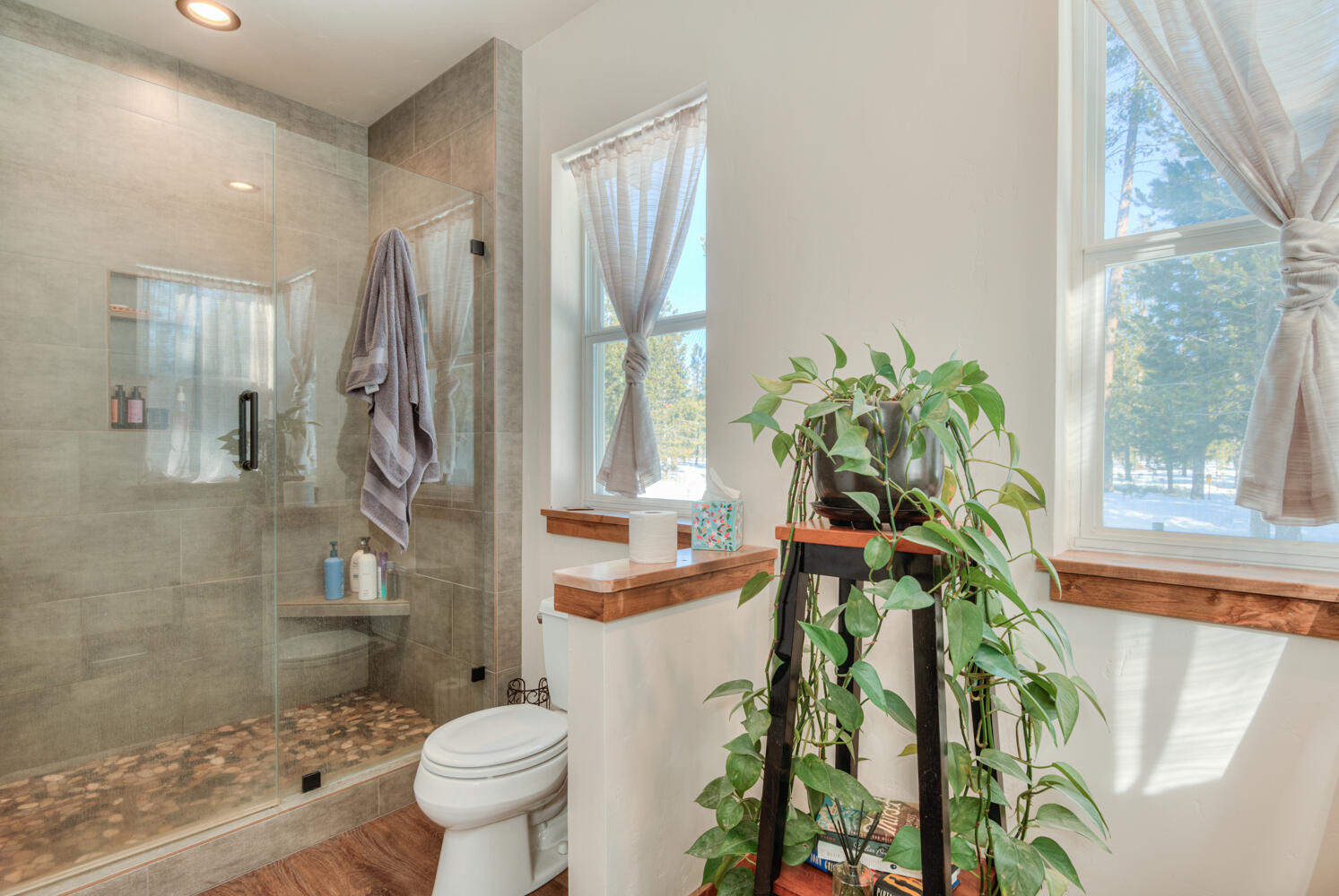 Fall River Estate - Residential