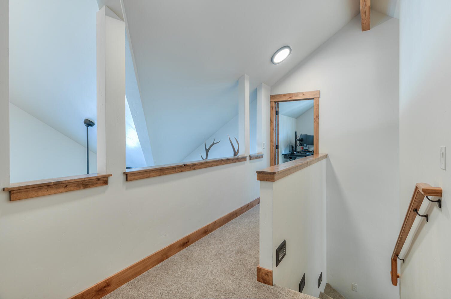 Fall River Estate - Residential