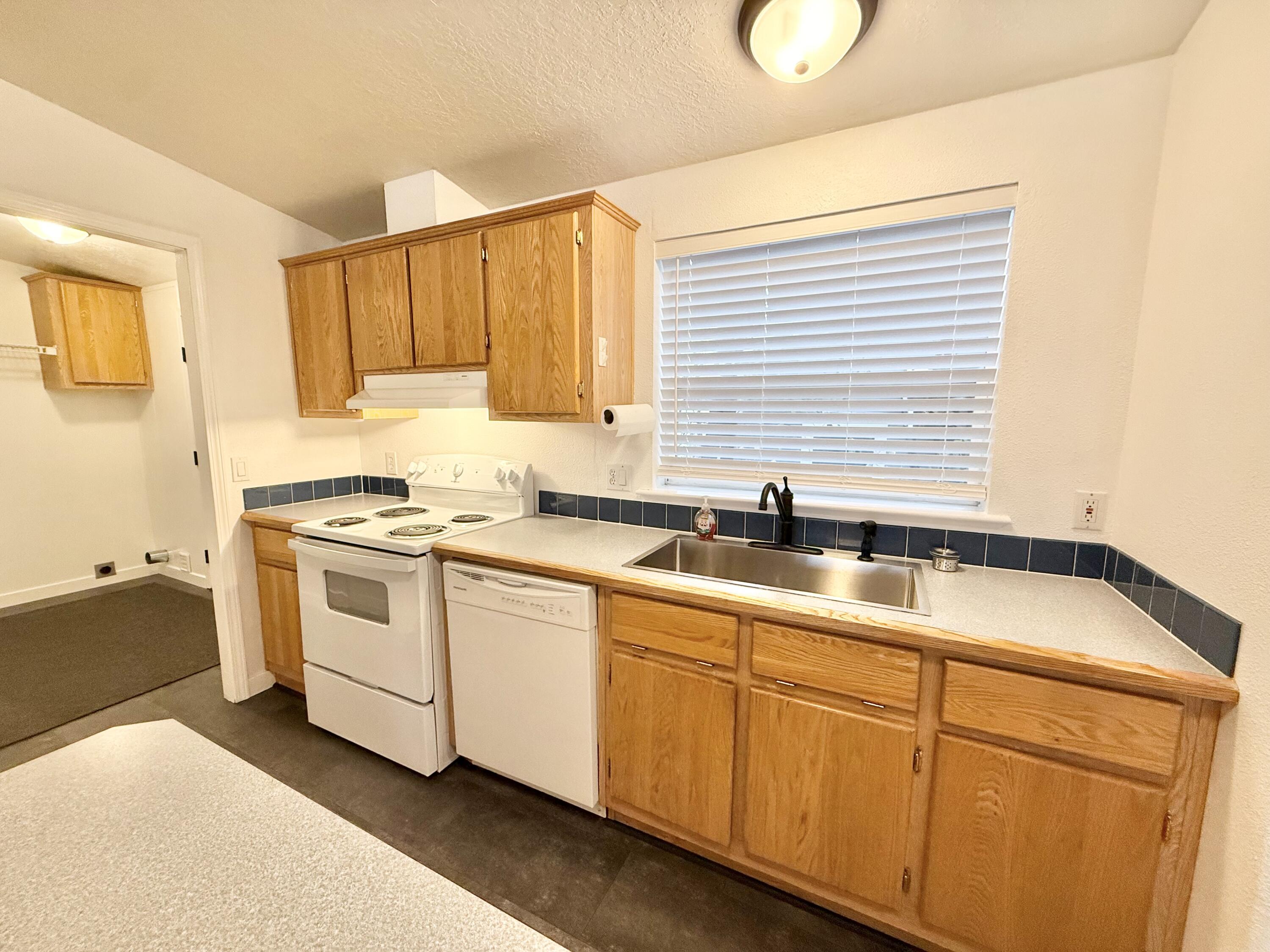 Klamath Falls -First Addition - Residential