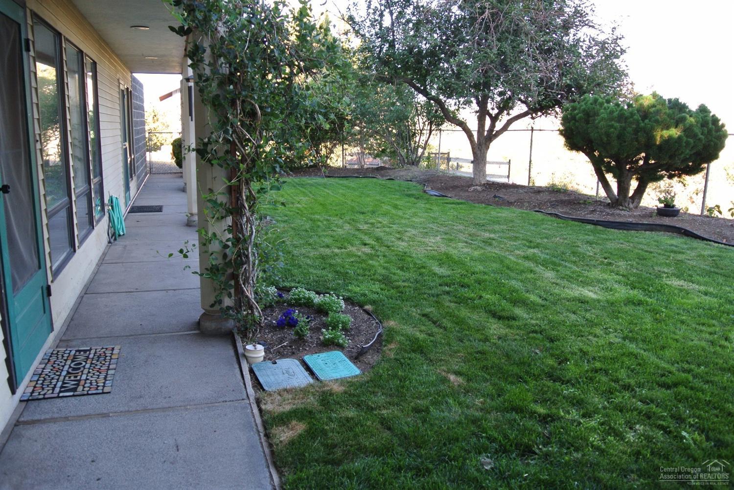 Madras Ranchos - Residential