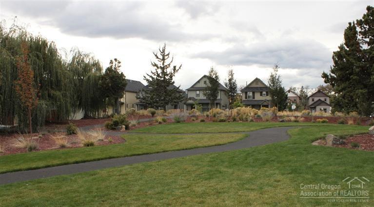 Parkway Village - Residential